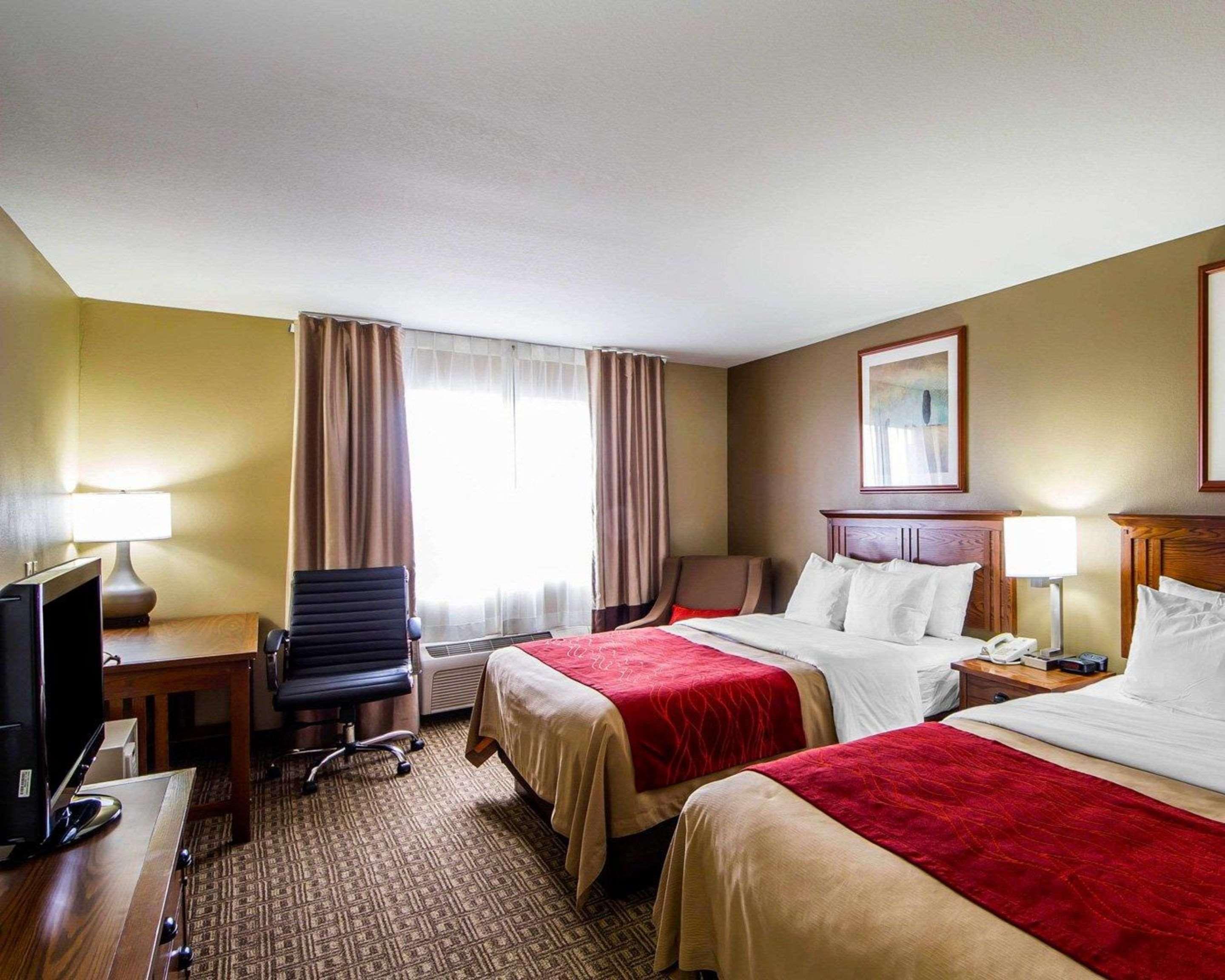 Comfort Inn & Suites Ponca City Near Marland Mansion Bagian luar foto