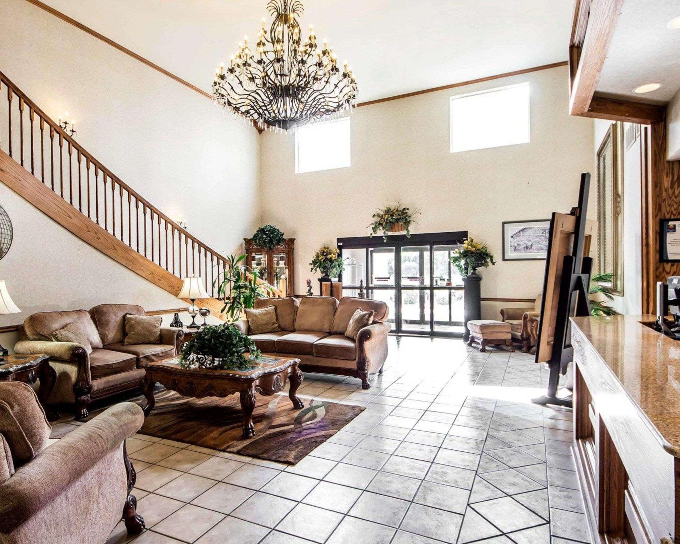 Comfort Inn & Suites Ponca City Near Marland Mansion Bagian luar foto