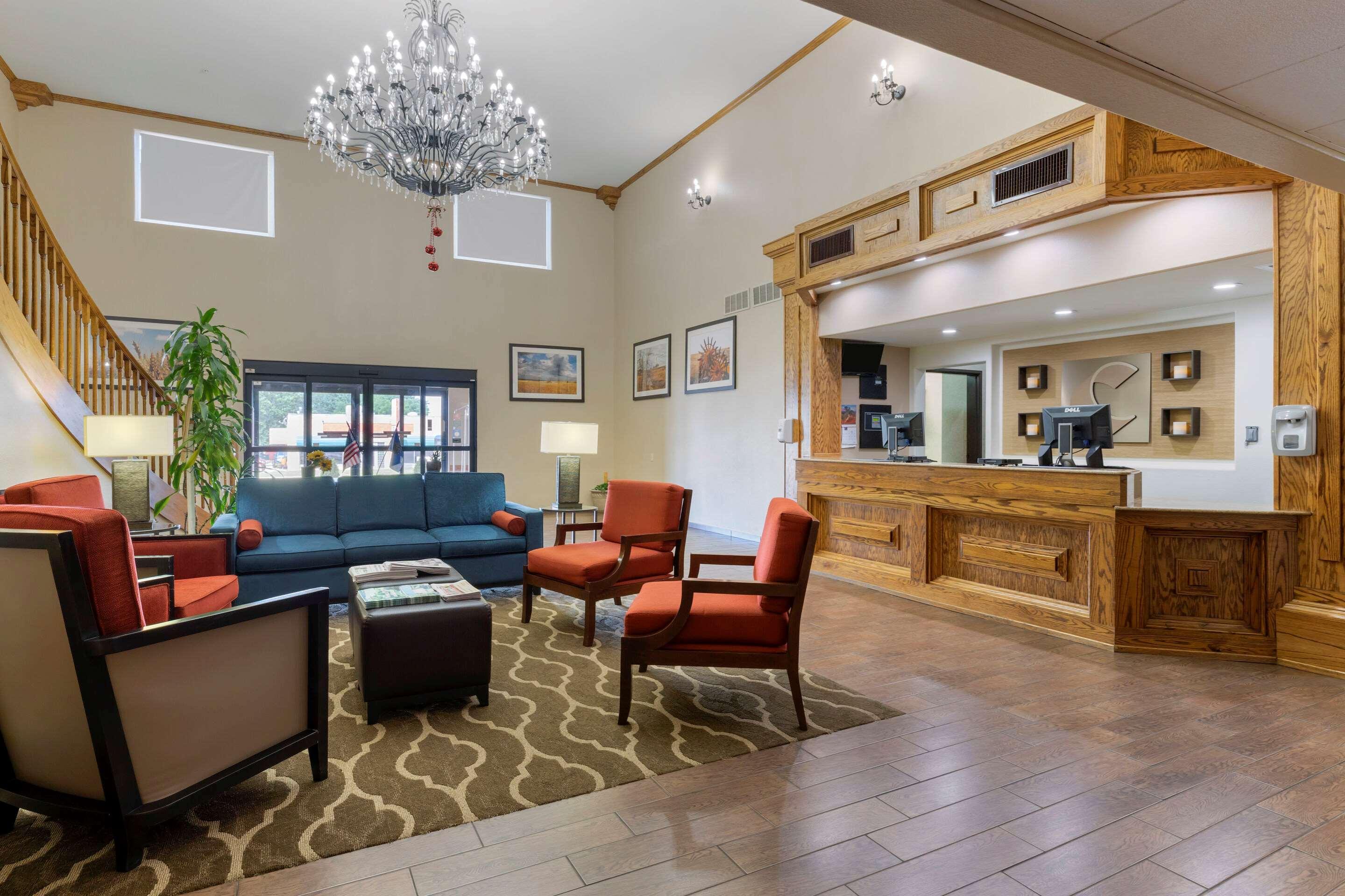 Comfort Inn & Suites Ponca City Near Marland Mansion Bagian luar foto