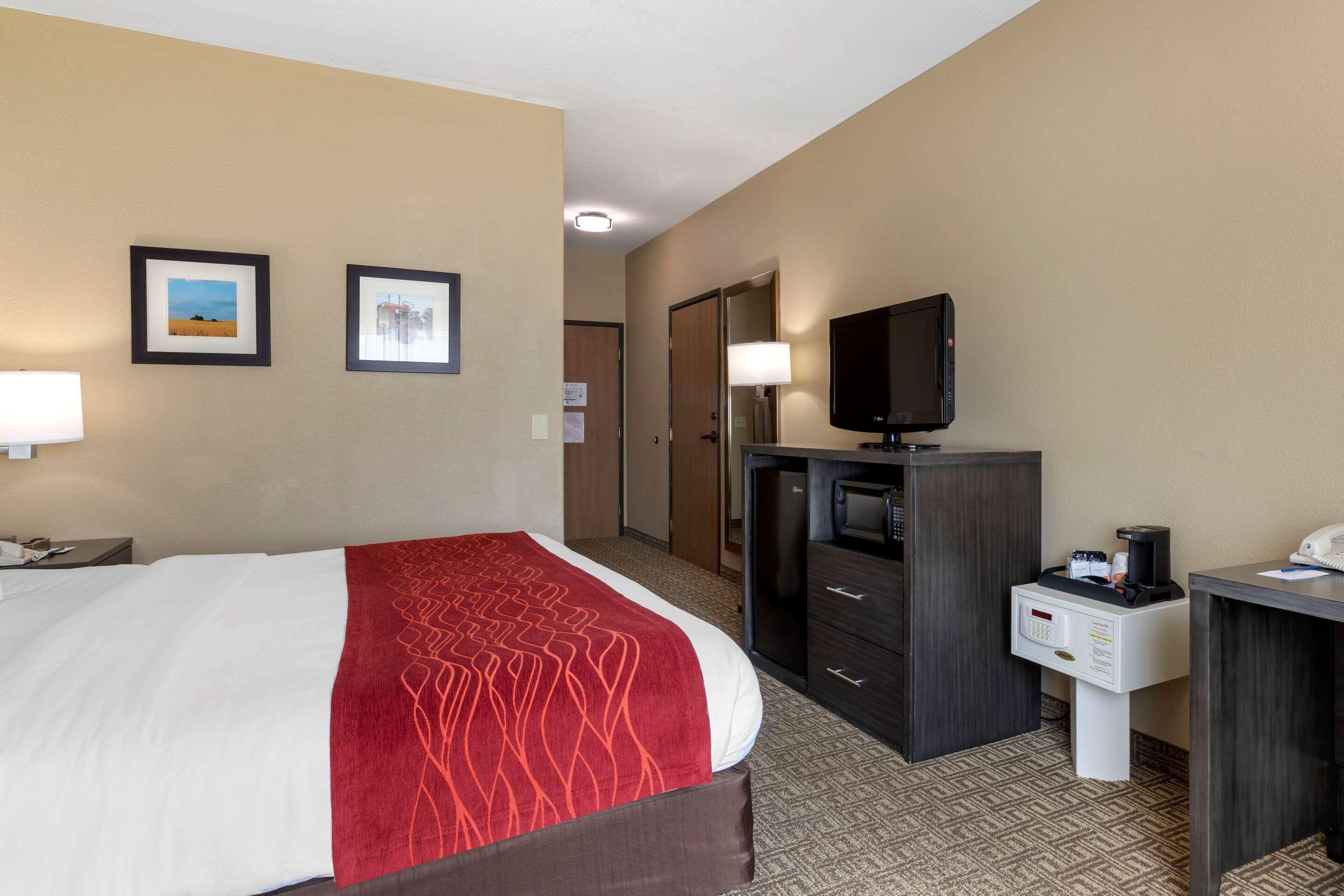 Comfort Inn & Suites Ponca City Near Marland Mansion Bagian luar foto